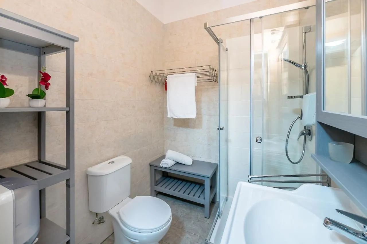 Valletta Main Street Apartment