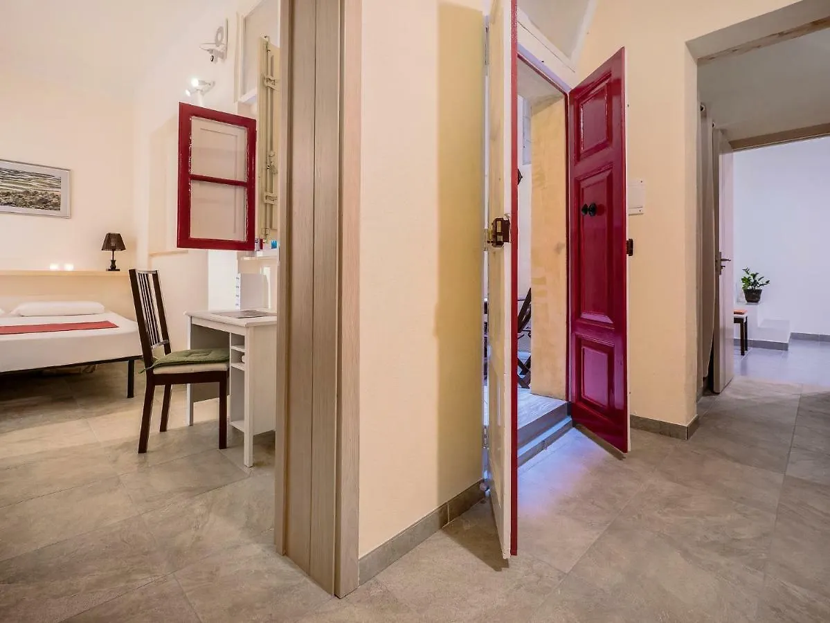 Valletta Main Street Apartment Malta