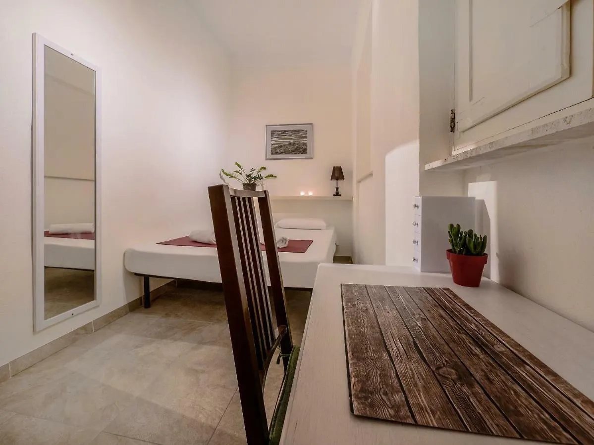 Valletta Main Street Apartment