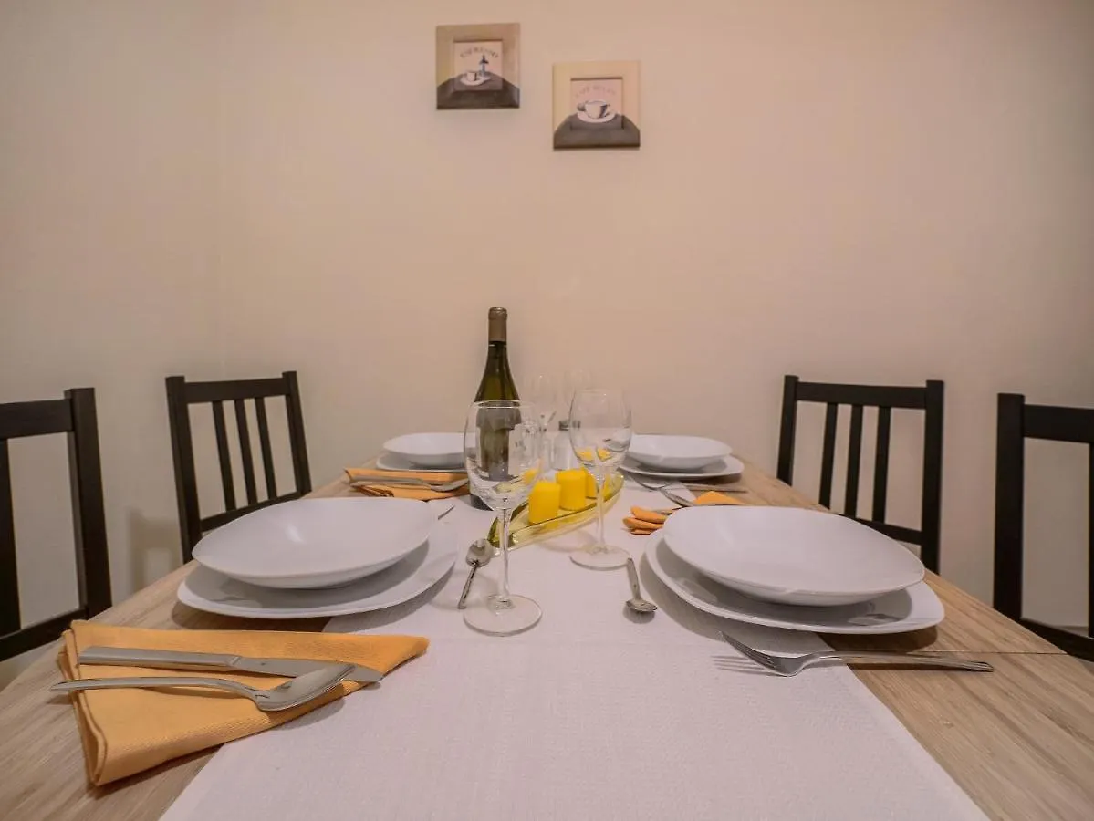 Valletta Main Street Apartment 0*,  Malta